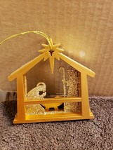 Christmas Ornament Gold Glitter Nativity Manger Star Mary Joseph Baby Jesus - £3.89 GBP