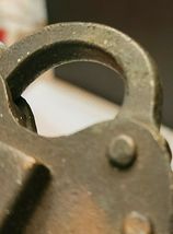 ANTIQUE BRASS HEART SHAPED LOCK WITH "M" ENGRAVED image 3