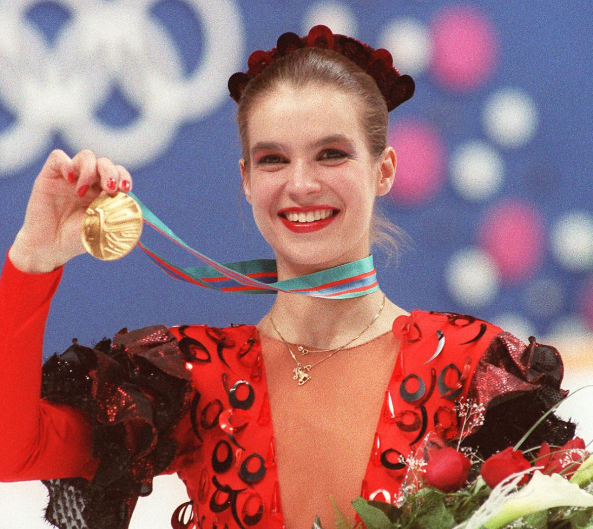 KATARINA WITT 4x6 PHOTO - $2.55