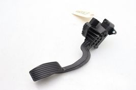 14-19 FIAT 500L GAS ACCELERATOR PEDAL E3597 image 2