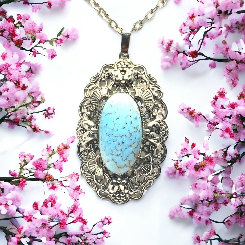 Vintage Silver Tone Faux Turquoise Necklace 20” - $33.04