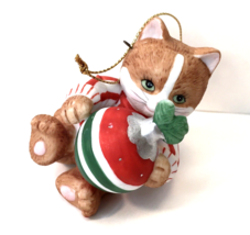 Vintage  Kitty Cat Christmas Tree Ornament BC 1996 Kitten Playing - £9.71 GBP