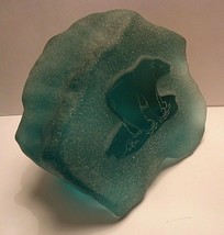 e64 Inuit Signed SIKU Green Art Glass Polar Bear Paperweight Sculpture 4&quot; x 3&quot; - £27.69 GBP