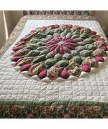 VTG Sunham Bedding Floral Amish Style Queen Size Quilt 3D Flower Farmhouse - $124.95