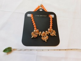 Lane Bryant necklace NEW NOS ONESZ adjustable Peach or Coral stones Gold Tone - £15.38 GBP