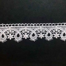 Sweet Trims 4G4214 3cm High Macrame Lace Lace Tall Macrame Tape-
show or... - $1.56 CAD