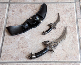 Twin Dragon Claw Dagger Set + Sheath, Athame, Wiccan Pagan Ritual, Cosplay NICE! - £753.88 GBP