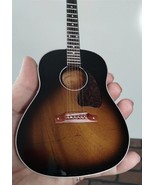 GIBSON J-145 Vintage Sunburst 1:4 Scale Replica Guitar ~Axe Heaven - €42,82 EUR