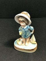 Holly Hobbie Vintage Figurine Statue &quot;Life Is Meant To Be Shared&quot; 1973 Ceramic - £7.77 GBP