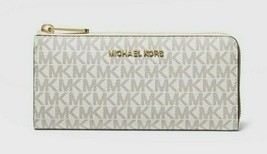 New Michael Kors Jet Set Travel Large Logo Quarter-Zip wallet Vanilla - $74.31