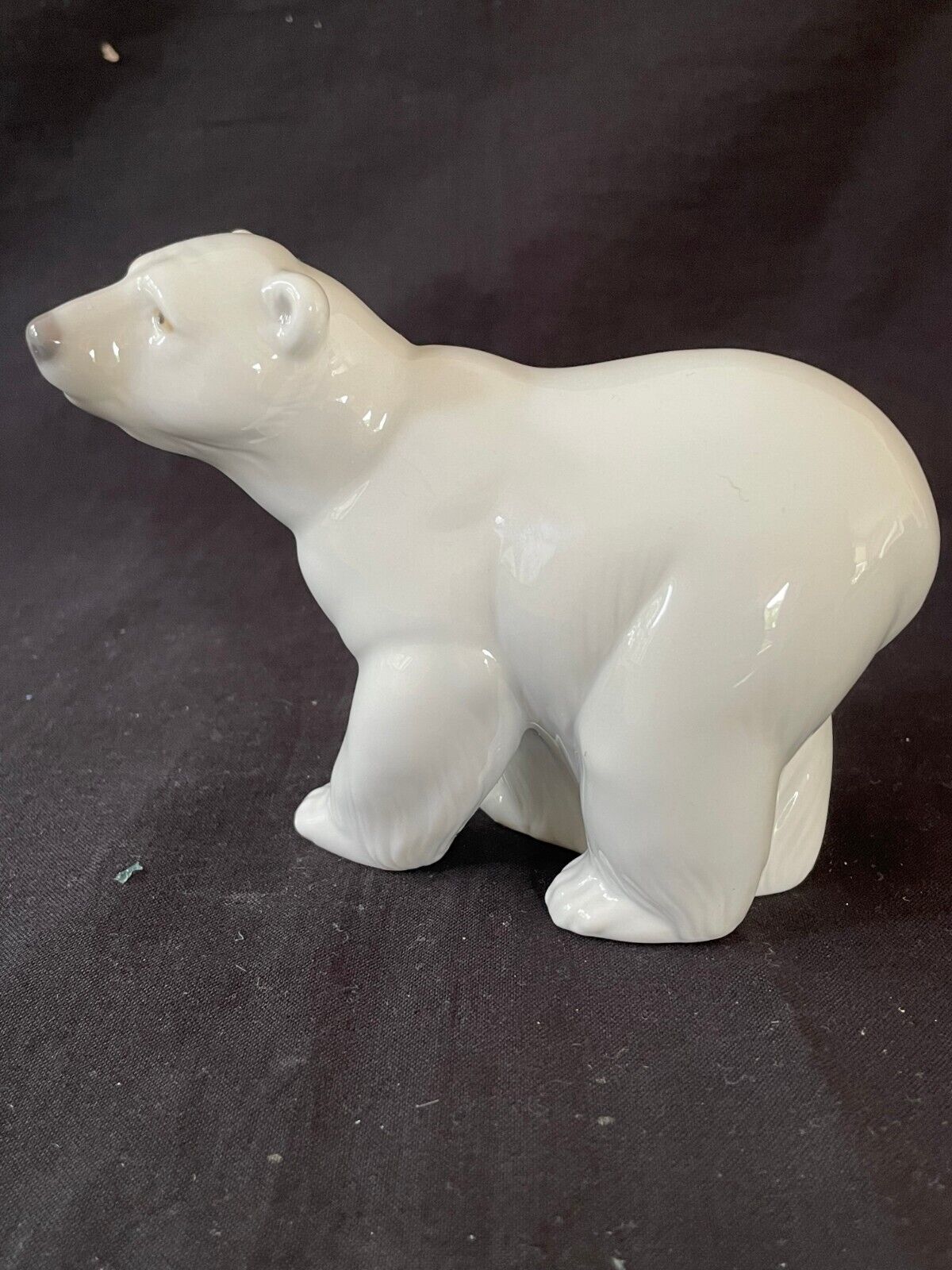 Primary image for Attentive Polar Bear 1207 by Lladro, Glazed Porcelain, Original  box