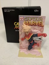 Loot Crate Exclusive Disney Captain Marvel 3D Comic Standee Statue 2019 KG - £9.28 GBP