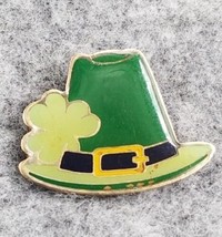 VTG Green Irish Laprechaun Hat Shamrock Stick Pin SWIB 1979 Taiwan St. Patrick&#39;s - £11.06 GBP