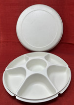 Tupperware Vintage made in USA Divided Vegetabe Chip &amp; Dip Serving Tray with Lid - £19.51 GBP