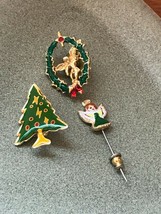 Vintage Lot of 3 Small Green Enamel Christmas Tree Angel in Oval Wreath &amp; Holida - £10.31 GBP