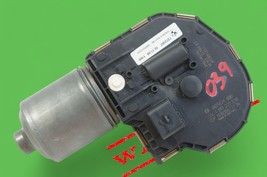 Genuine 2011-2016 bmw 528i 550i 535i f10 front windshield wiper motor ac... - $55.00