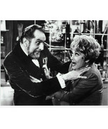 HERE&#39;S LUCY   VINCENT PRICE &amp; LUCILLE BALL  8X10 PHOTO - £7.88 GBP