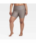 All In Motion Women&#39;s Effortless Support High Rise Pocket Bike Shorts XX... - €18,92 EUR