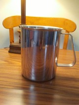 Vollrath Stainless Steel Pitcher 8102 - £29.87 GBP