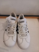Adidas White Black Stripes Sneakers Boys Size 5 Express Shipping - $31.33