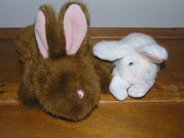 Used Lot of 2 Mary Meyer Small White &amp; Brown Easter Bunny Rabbit Plush Puppets – - £7.58 GBP