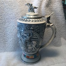 Horse Racing Beer Stein &#39;Winners Circle&#39; #82699 Brazil, Avon Collectibles 1992 - £30.90 GBP