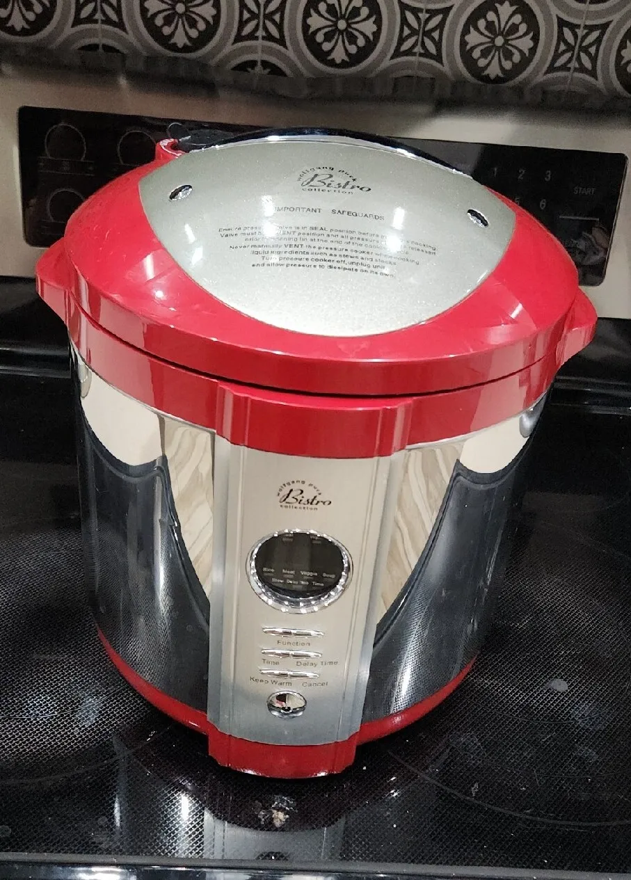 Wolfgang Puck Bistro Collection 5QT Electric Pressure Cooker - Red - £79.38 GBP