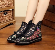 Peacock Embroidered Women Canvas Flat Short Boots, Vintage Chinese Embroidery Co - £30.45 GBP