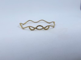 Pre-Owned Goldtone Wavy Rhinestone Fashion Bangle - $10.00