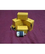 Lot of 6 VTG NOS Hubbell 4770-C 15A Twist Lock Plugs 277VAC - €34,22 EUR