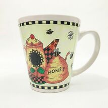 Honey Bee Hive Coffee Pot Coffee Mug Cup Holds Aprox 12 oz - $181.65 MXN
