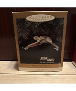 Star Trek 1994 Klingon Bird Of Prey Hallmark Magic Christmas Ornament in... - $19.15 CAD