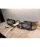 Set of 2 Genuine 2009 International 9400i LH/RH Headlight Assy 3502928C9... - $640.70 CAD