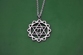 Anahata Chakra Necklace Heart Chakra with Chain for Men/Women - £24.07 GBP