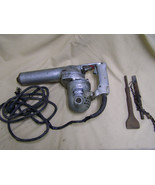 Black &amp; Decker 103 3/4&quot; Hammer Vintage Heavy hammer Drill w 2 chisels metal - $1,693.38 MXN