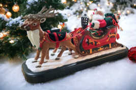 Trim a Home Holiday Creations Animated Reindeer &amp; Santa On Sleigh Musical W/ Box - £96.89 GBP