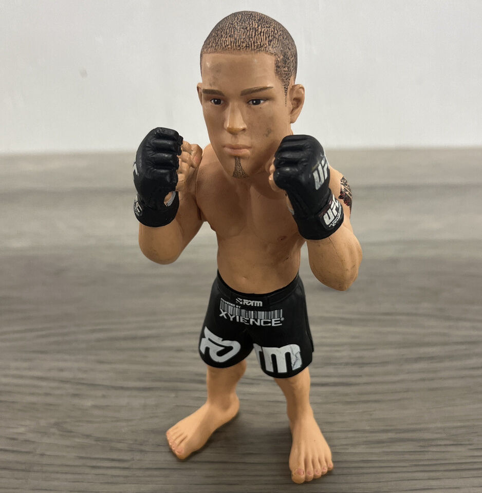 Round 5 ANTHONY "Showtime" PETTIS UFC Ultimate Collector Figure - $43.54