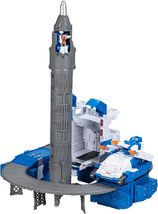 Transformers Generations Legacy Evolution 24 Titan Guardian Robot &amp; Lunar-Tread - £143.69 GBP