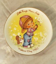 Vintage AVON Mother's Day Plate 1982 Little Things Mean A Lot 5" Plate  - $9.89