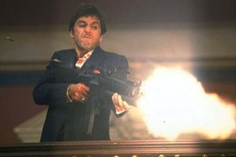 Al Pacino as Tony Montana firing sub machine gun classic Scarface 4x6 photo - £4.77 GBP