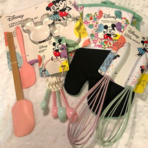 Mickey/Minnie Springtime &quot;Let&#39;s Make Cookies&quot; Kitchen Combo - $44.55