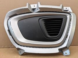 OEM 2016-2018 Kia Sorento LH Left Driver Side Fog Light Lamp Cover Bezel... - $29.69