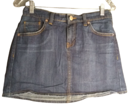 Old Navy Y2K Medium Wash Distressed  Denim Mini Skirt Womens Size 8 - $13.86