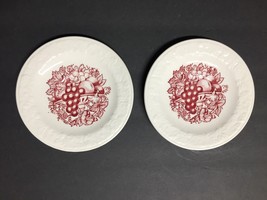 2 Homer Laughlin Harvest USA White &amp; Burgundy/Red Fruit Design Plates Saucers G4 - £4.67 GBP