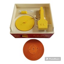 1971 Fisher Price Music Box Record Player 1 Green Disc Working London Br... - $29.65