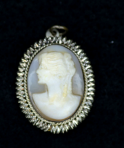 Vintage Silver Framed Carved Shell Cameo Pendent For Necklace Jewelry - £34.38 GBP