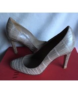 Valentino Garavani Genuine Alligator Leather Pumps size 35 NEW - $1,244.37 CAD