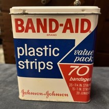 Vintage Empty BAND-AID plastic strips value pack 70 bandage Tin Very clean - £6.57 GBP