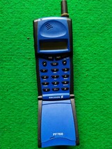 ERICSSON PF768 vintage rare cellphone for collectors - blue - $116.53