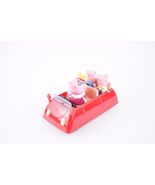 Peppa Pig Red Family Vehicle Car with Figures - €8,68 EUR